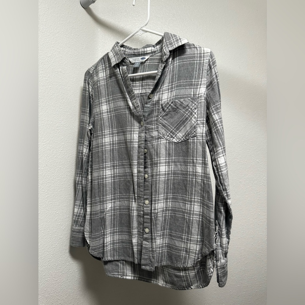 XS grey and white plaid button down shirt